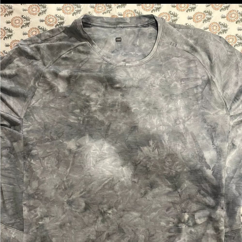 Men’s Lululemon Always Agile Short Sleeve Shirt Grey Size XL